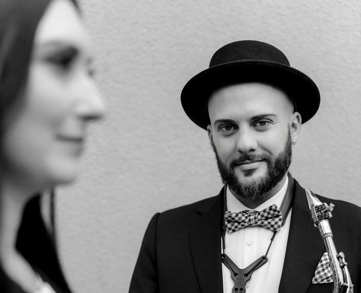 Christian von TADDLS & ME – Saxophonist für Live Musik für Euer Event im stilvollen Look