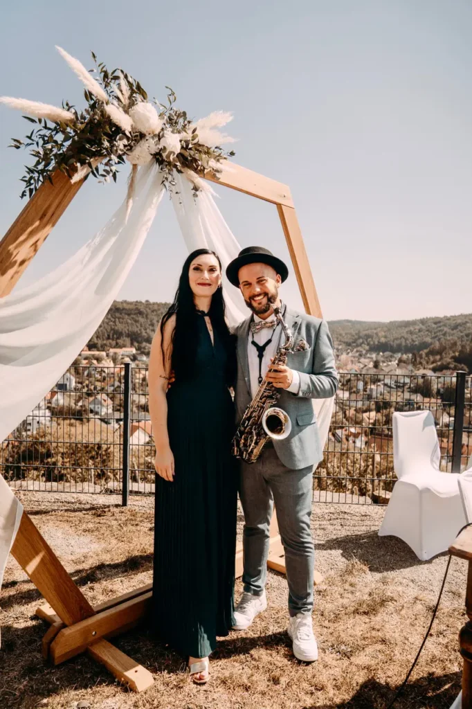 Saxophonist und Hochzeitssängerin in Augsburg